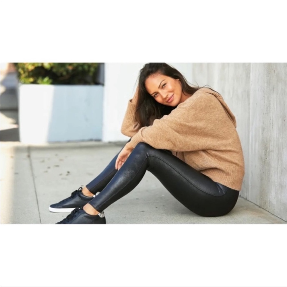 Spanx faux leather high rise leggings small - Picture 5 of 14